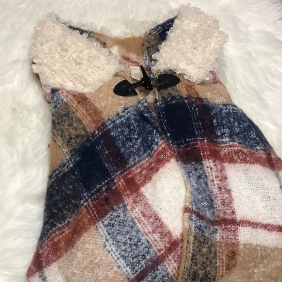 Cato Plaid Knit Poncho One Size - Picture 10 of 10